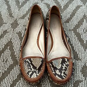 Coach Snakeskin leather loafers (size 9) BRAND NEW SOLE)
